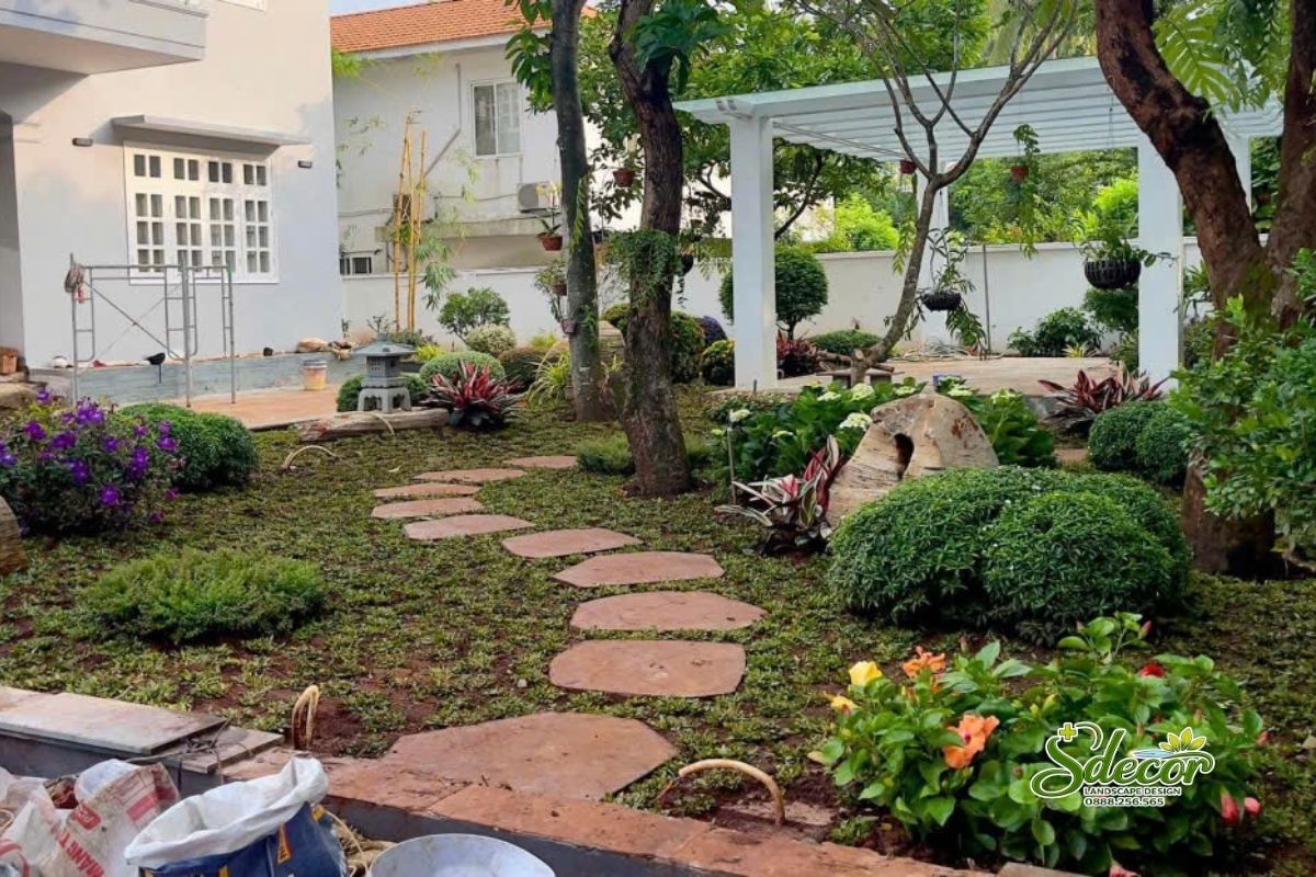 Thi công lối đi sân vườn Sdecor